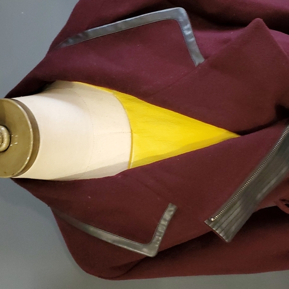 Badgley Mischka woman's belted pea wool blend coat size xl - Picture 4 of 14